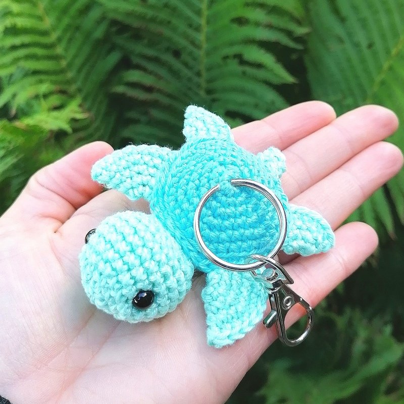 Turtle keychain crochet pattern - Image 2