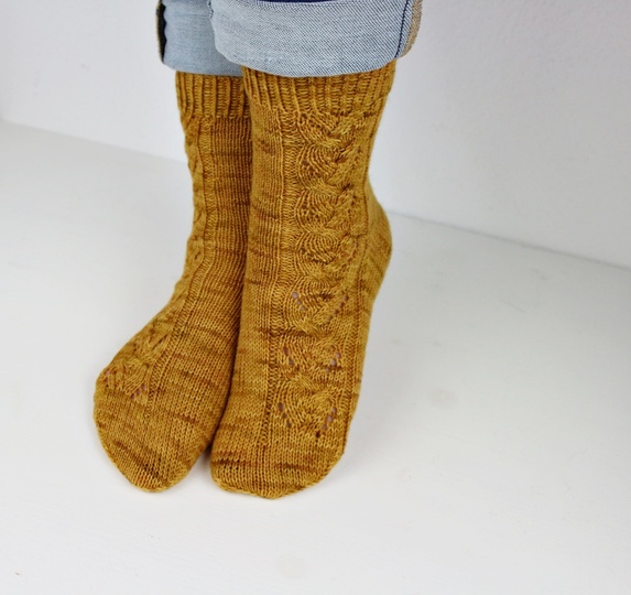 Strickanleitung Socken "Die Gelben"