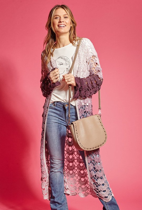 Häkelanleitung: Nahtlos gehäkelter Mantel mit maximaler Leichtigkeit - Bild 2