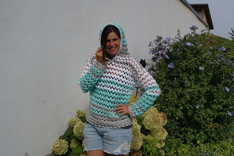 Kapuzenpulli HIP (Gr. S/M, L/XL)