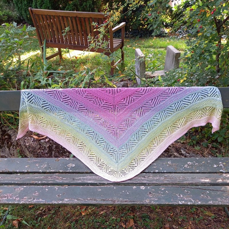 Strickanleitung Dreiecktuch "Valerie" - Bild 3