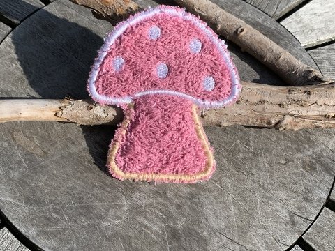 Abschminkpad Fliegenpilz Stickdatei ITH 10x10 cm