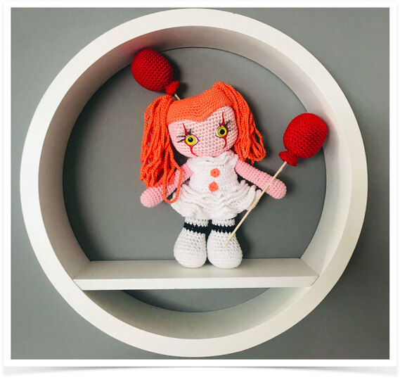 Gothigurumi - "Penny Pain"