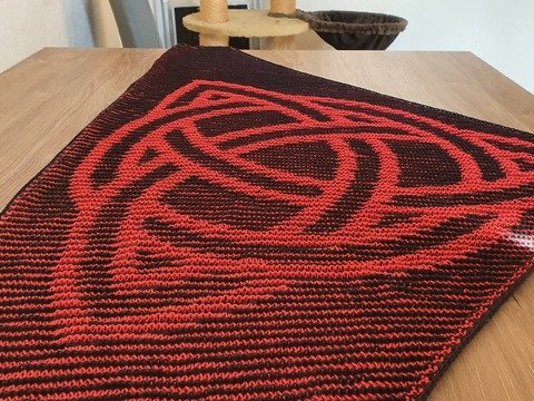 Celtic Knot, Shadow Knitting, Illusion Knitting, Motif Shawl