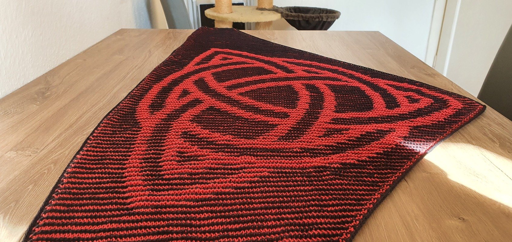 Keltischer Knoten, Schattenstricken, Illusionsstricken, Motivtuch - Bild 6