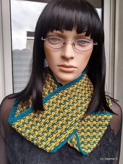 Perfo Loop - a simple loop/cowl  with a great effect