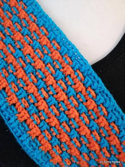 Perfo Loop - a simple loop/cowl  with a great effect