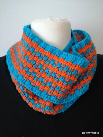 Perfo Loop - a simple loop/cowl  with a great effect