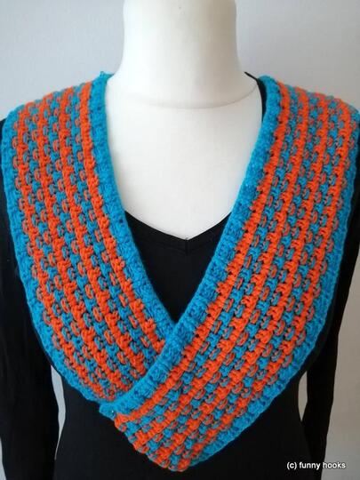 Perfo Loop - a simple loop/cowl  with a great effect