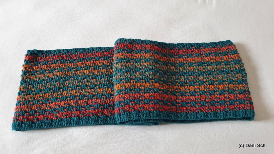 Perfo Loop - a simple loop/cowl  with a great effect