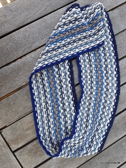 Perfo Loop - a simple loop/cowl  with a great effect