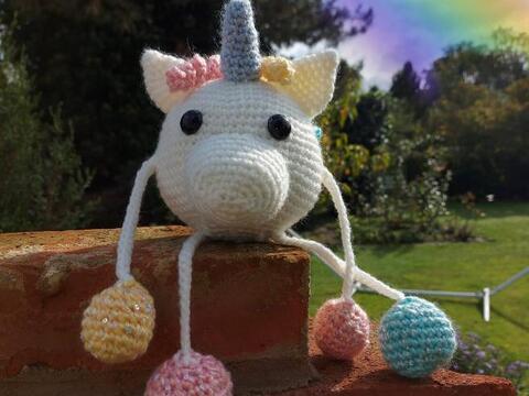 Anleitung Shiny das Einhorn aus der kugelrunden Bande