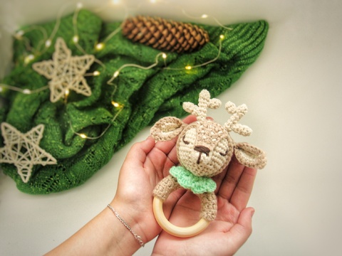 Rattle Deer Crochet Pattern