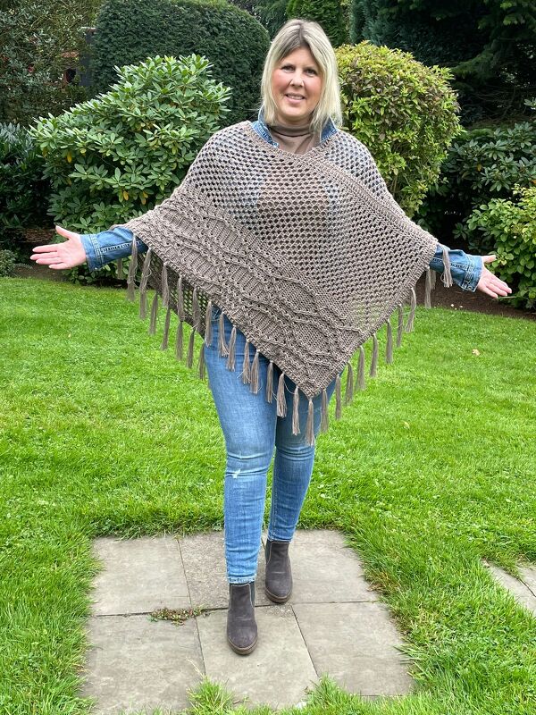 Häkelanleitung Poncho Nelli