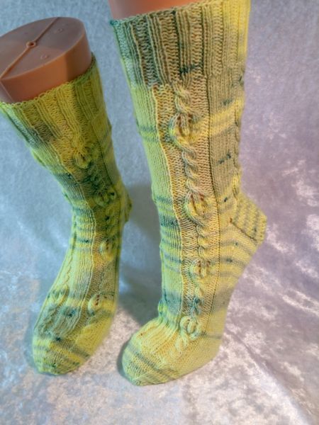 Anleitung Sockenmuster Blätterreigen für Maschenzahlen 56 bis 72