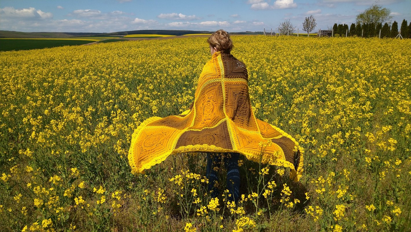 Pattern Celtic Pyramids Blanket - Image 7