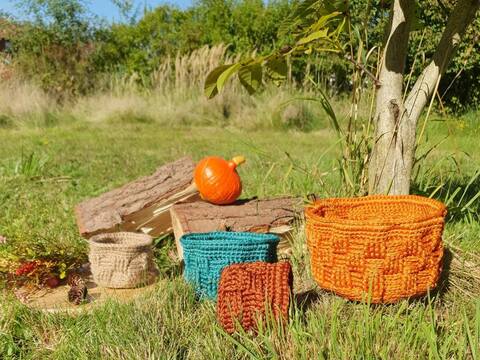 Häkelanleitung für Häkelkörbe/Set ,,Härbsty"