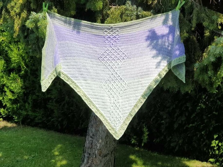 Häkelanleitung Tuch Arwyn