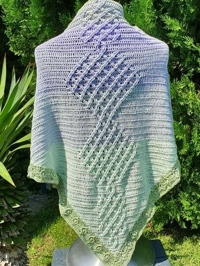 Häkelanleitung Tuch Arwyn