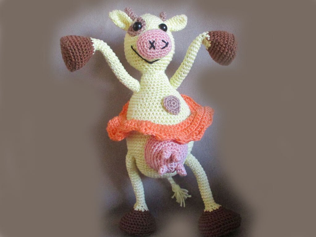 Cow, "don"t worry be happy " - Image 8