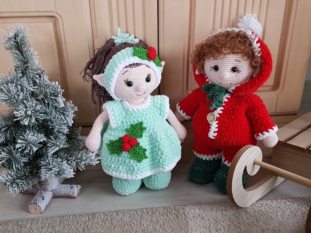 Häkelanleitung Puppenkleidung Fay das Weihnachts-Elfchen - Bild 2