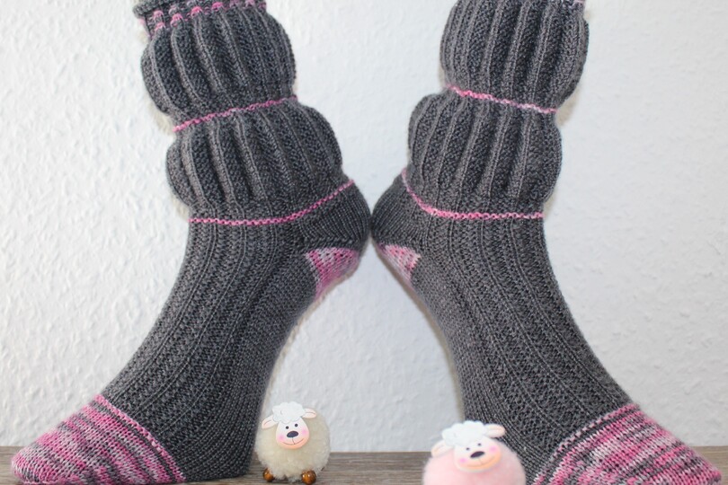 Strickanleitung - Sockenmuster im Wellenmuster