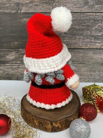 Crochet Pattern Mrs. Santa Claus Gnome