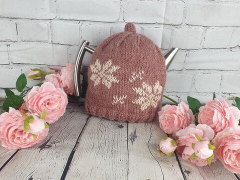 Tea Cosy Snowflake design Knitting Pattern