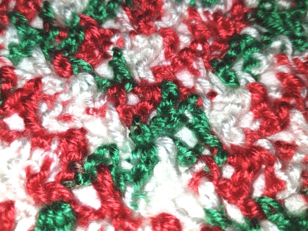 Mütze / Beanie „Hohoho“ fix gehäkelt mit Weihnachtsgarn alle Größen möglich