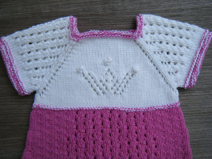 Knitting pattern dress "Princess"
