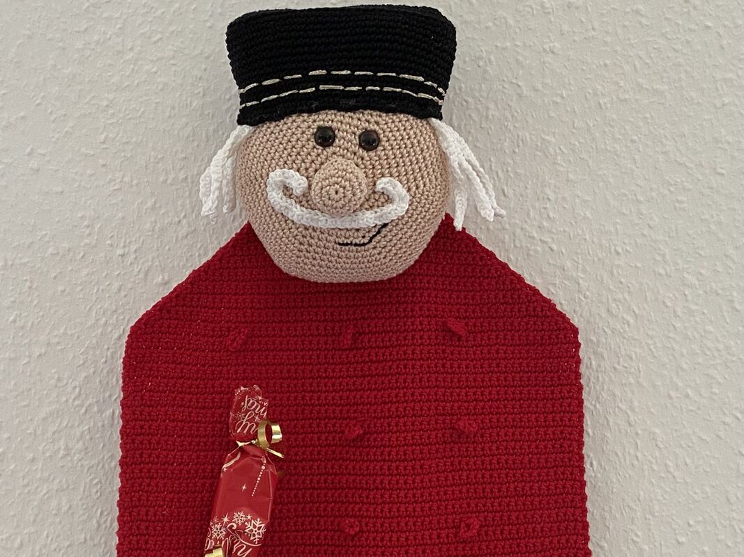 Häkelanleitung - Adventskalender "Nussknacker"