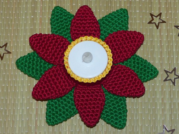 Crochet Pattern Poinsettia tealight holder