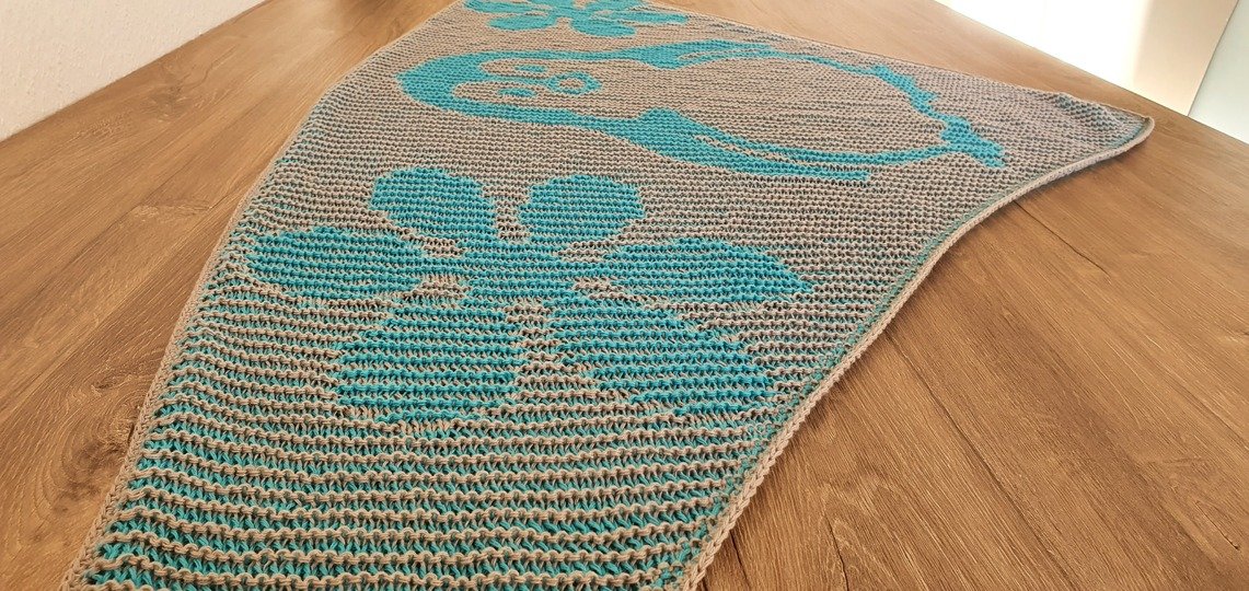 Penguin, Shadow Knitting, Illusion Knitting, Motif Shawl