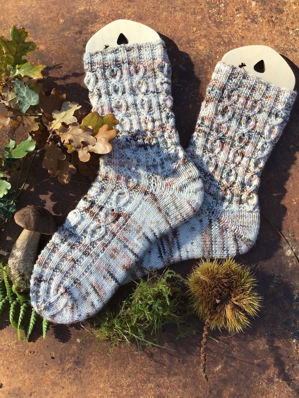 Anleitung Socken "Waldläufer" - Bild 2