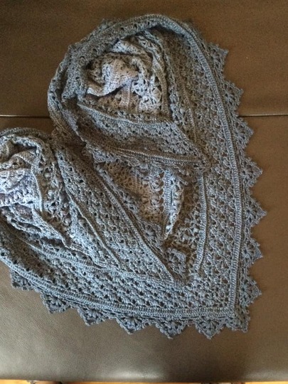 Häkelanleitung für Dreieckstuch "Never give up!" in zwei Varianten