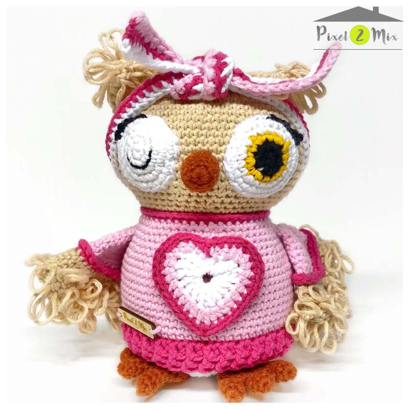 Olivia The Little Owl in a Tea Cup Crochet Pattern - Image 3