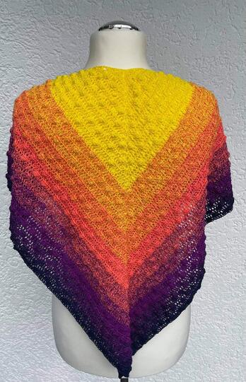 Tuch Zyndi häkeln Dreieckstuch