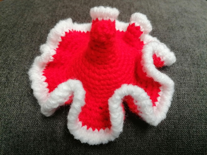 Little Gnome "Glitter ball" - crochet pattern