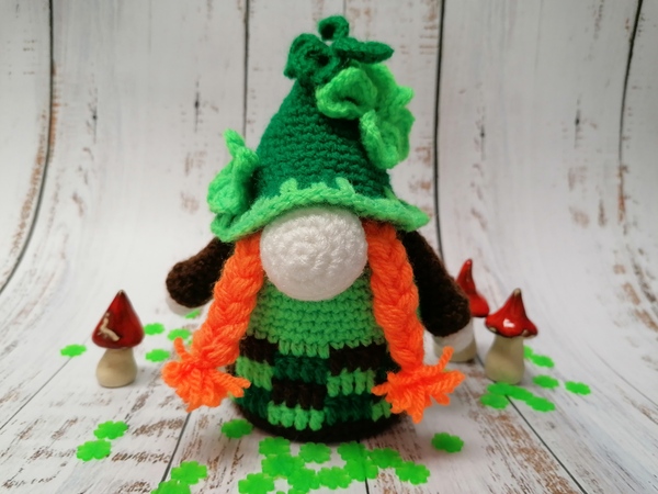 Little Gnome „Glücks-Klee“ – crochet pattern