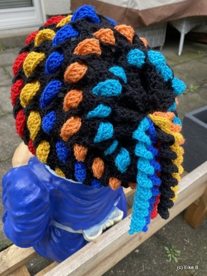 Wurmhaubi - the worm hat