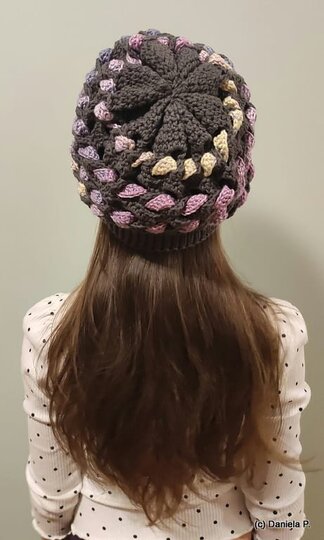 Wurmhaubi - the worm hat