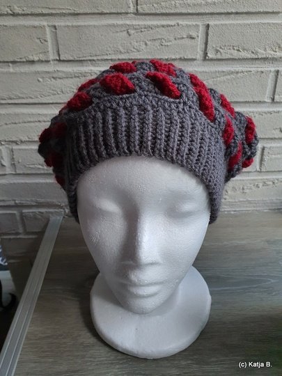 Wurmhaubi - the worm hat