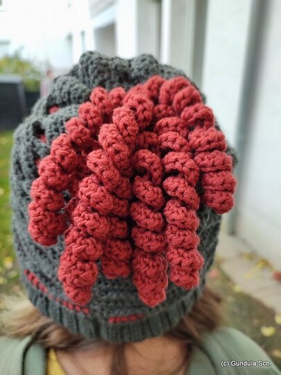 Wurmhaubi - the worm hat