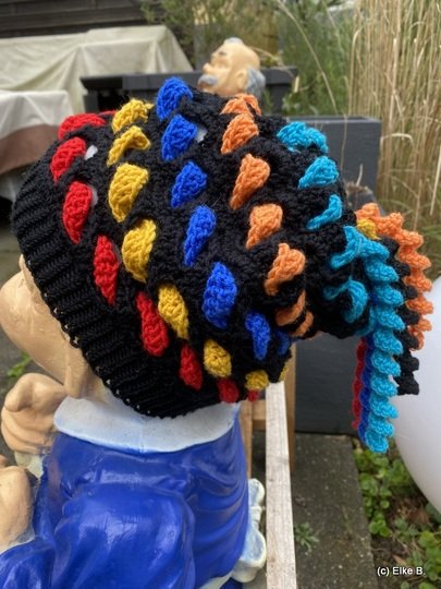 Wurmhaubi - the worm hat