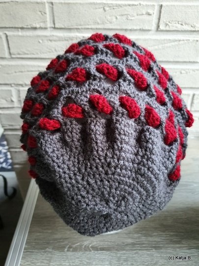 Wurmhaubi - the worm hat