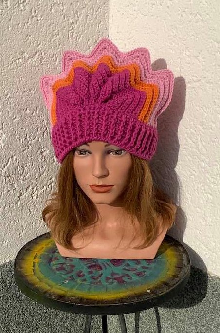 Mütze "HAPPY TARAK" ( male/female)