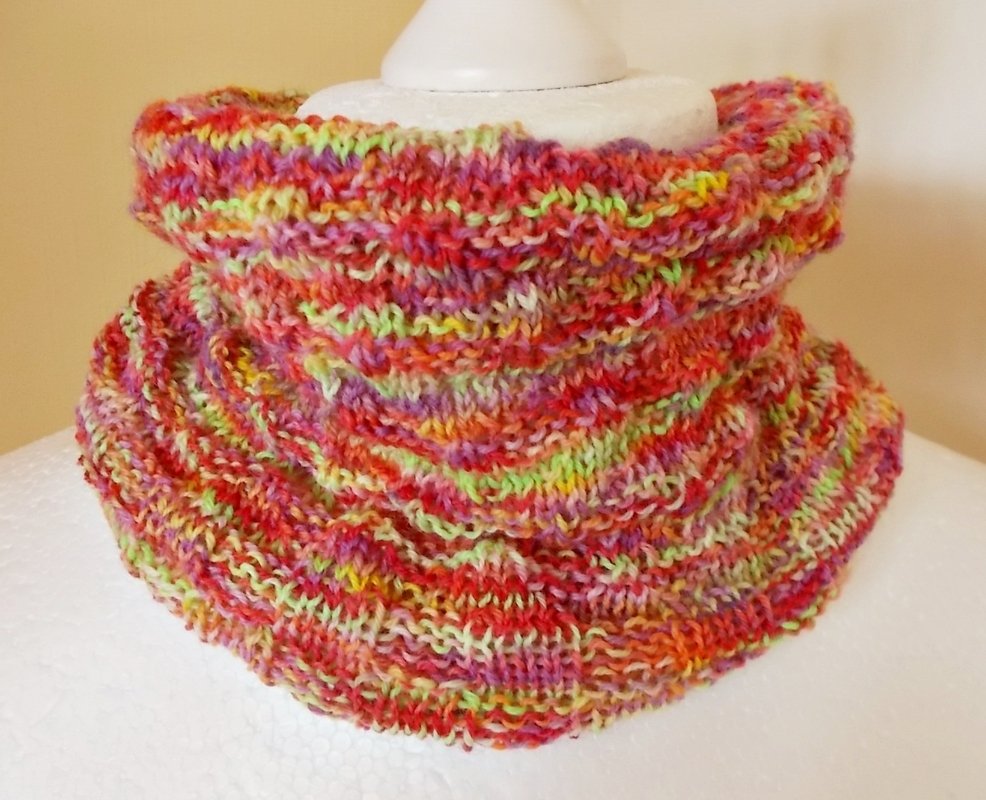 Loop aus Wollresten für die ganze Familie - Strickanleitung - Fotos und ...