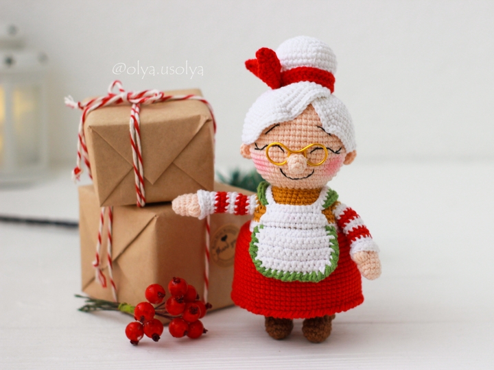 Häkelanleitung Weihnachtsoma Amigurumi