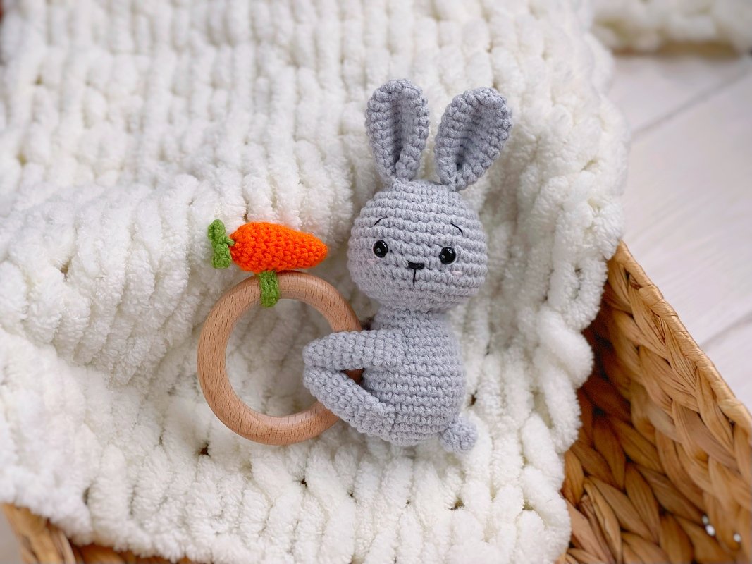Crochet pattern baby rattle bunny or rabbit - Image 3