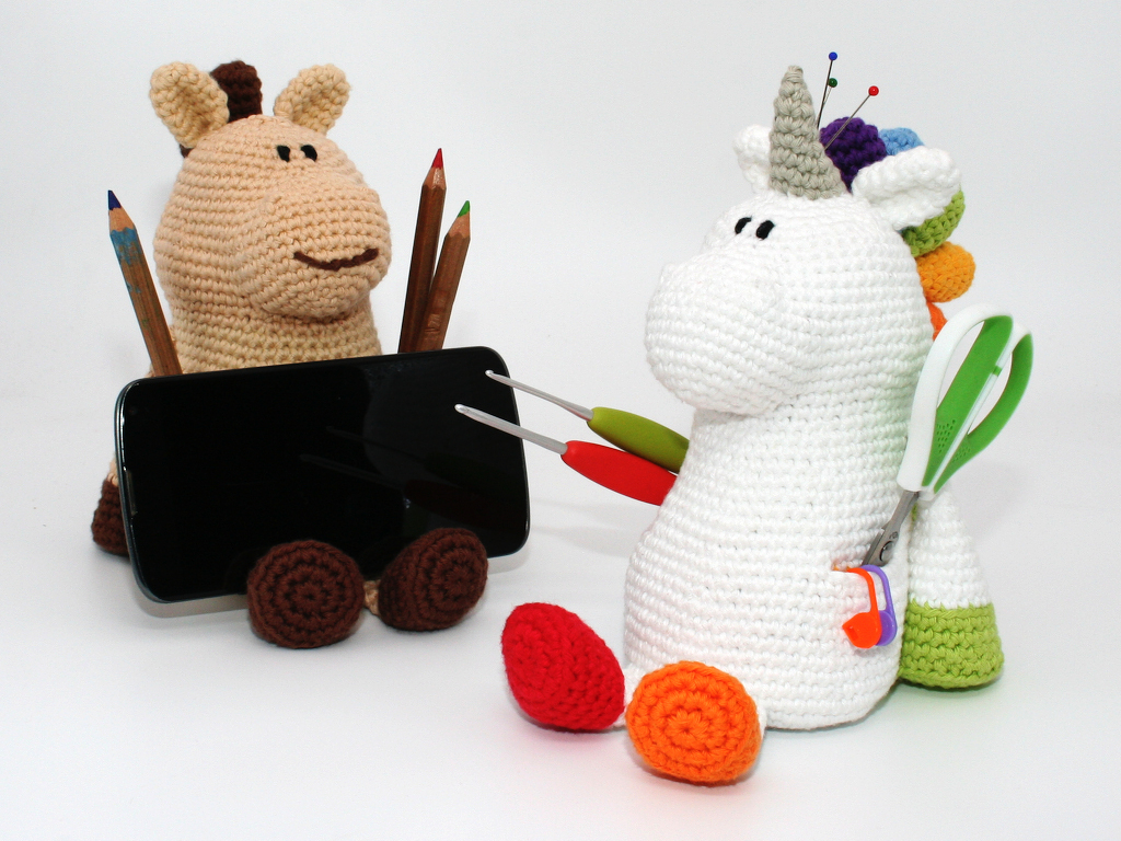 Phone Stand Horse/Unicorn - Crochet Pattern